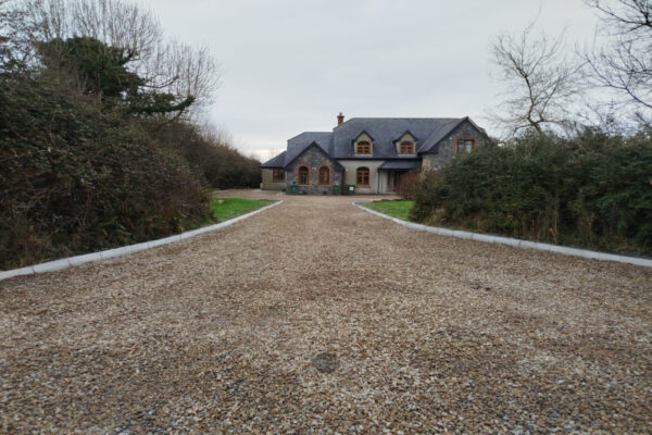 Driveway with Golden Brown Gravel and Concrete Kerbing in Naas Co. Kildare 15.jpeg