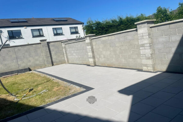 Patio with Barleystone Paving Slabs and Flowerbeds in Limerick City 4.jpeg