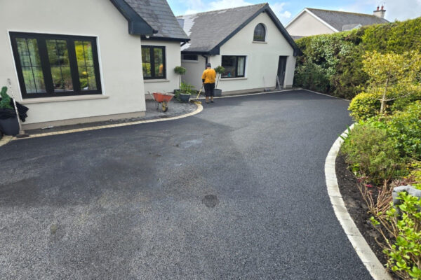 SMA Driveway with Silver Granite Border in Maynooth Co. Kildare 6.jpeg