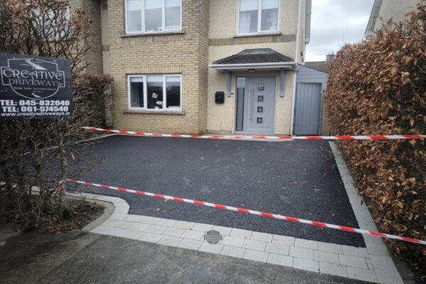SMA Driveway with Silver Granite Border in Portarlington Co. Laois 6.jpeg