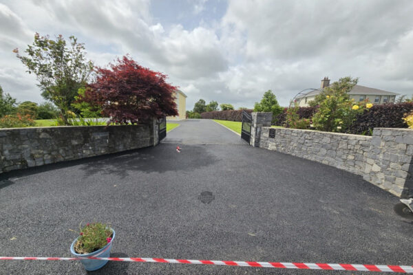 Stone Mastic Asphalt Driveway in Roscrea Co. Tipperary 10.jpeg