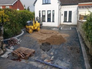 Tarmac Driveway with Barleystone Circular Insert in Limerick