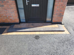 Tarmac Driveway with Barleystone Paved Border in Newbridge, Co. Kildare